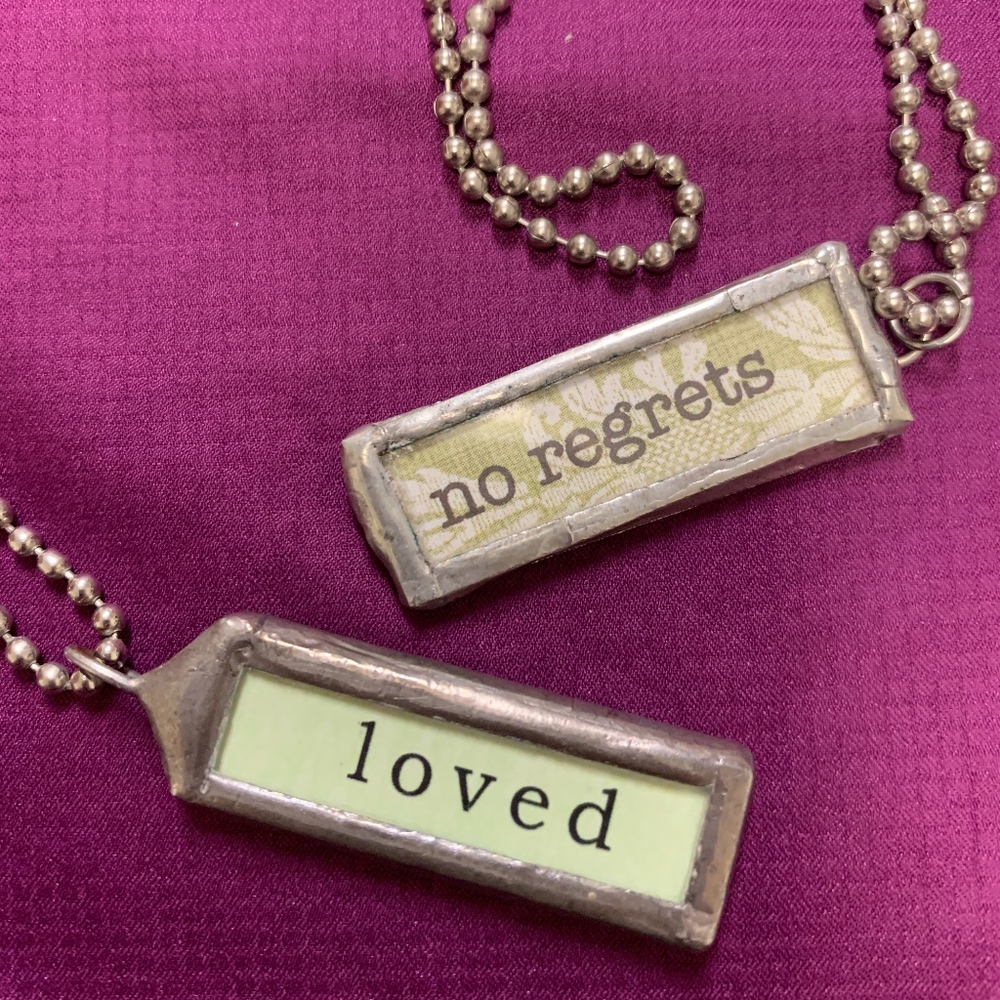 Set of Two Necklaces No Regrets, Loved